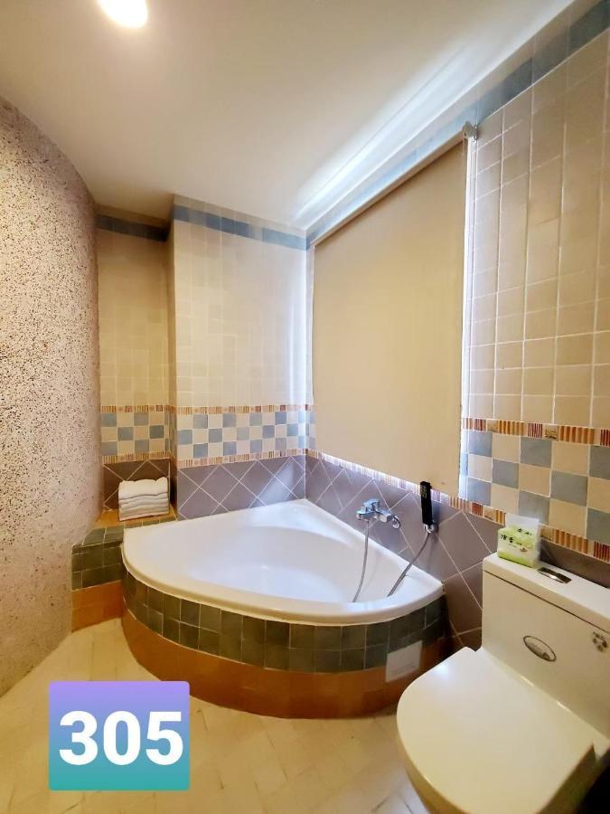 E-Ping Castle Hotel Nanwan Esterno foto